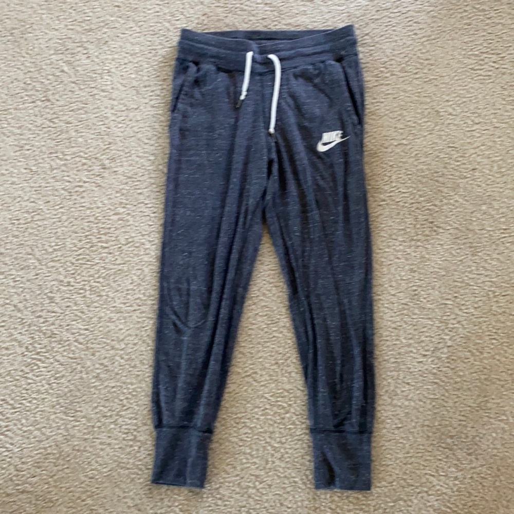 Nike women’s joggers